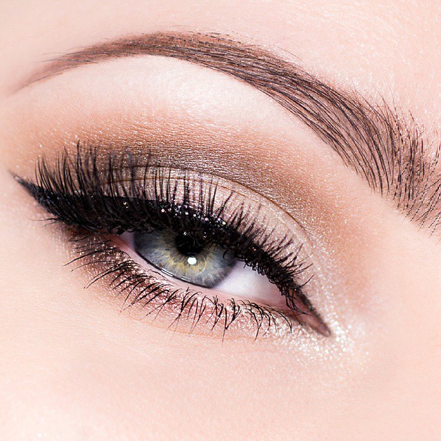 20 идей для макияжа глаз: стоит взять на вооружение!
