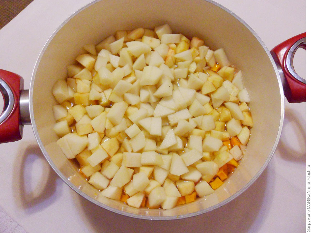 Варенье «Янтарное» из тыквы с яблоками, грушами, орехами и лимоном